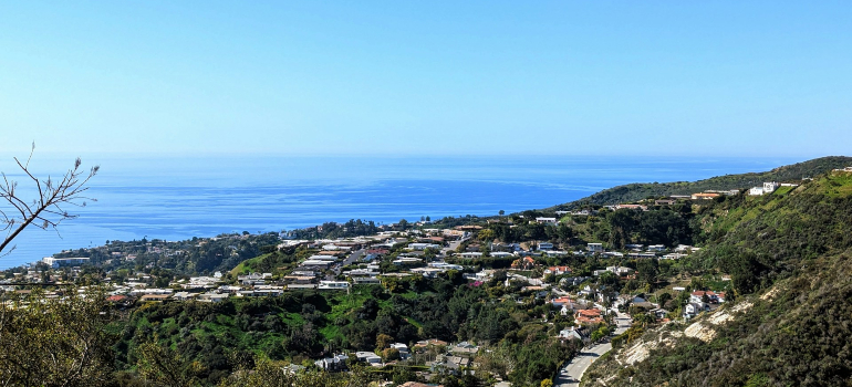 View of the Pacific Ocean 
